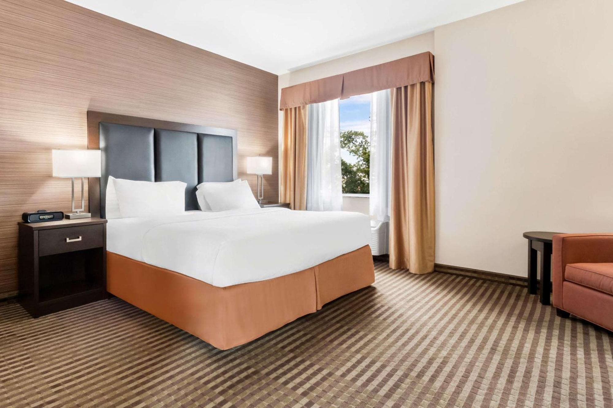 Hotel Western